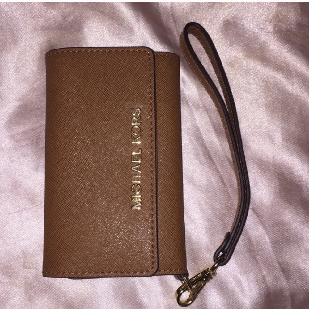 Michael Kors Wristlet iPhone 5/ SE